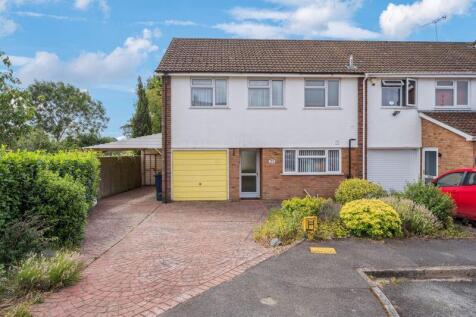 Captain Cook Close, Chalfont St. Giles