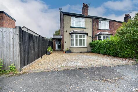 Doreen Avenue, Mossley, Congleton