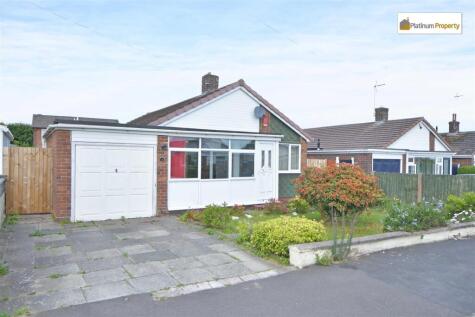 Woodside Drive, Meir Heath, ST3 7JW