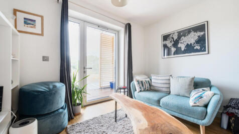 Love Lane, Woolwich, SE18 6GZ