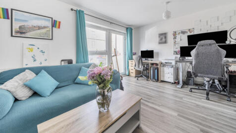 17 George Avenue, Milton Keynes, MK17 8WH