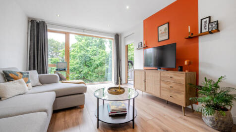 Ottoman Court, 13 Ebony Crescent, Cockfosters, EN4 8FJ