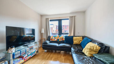 24 Sutherland Road, London, E17 6GS