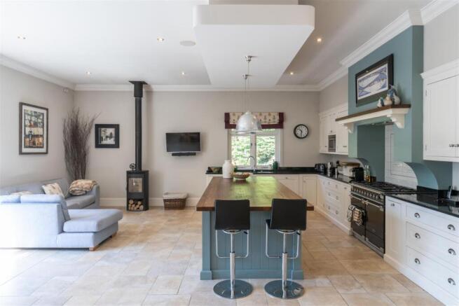 Kitchen/Living