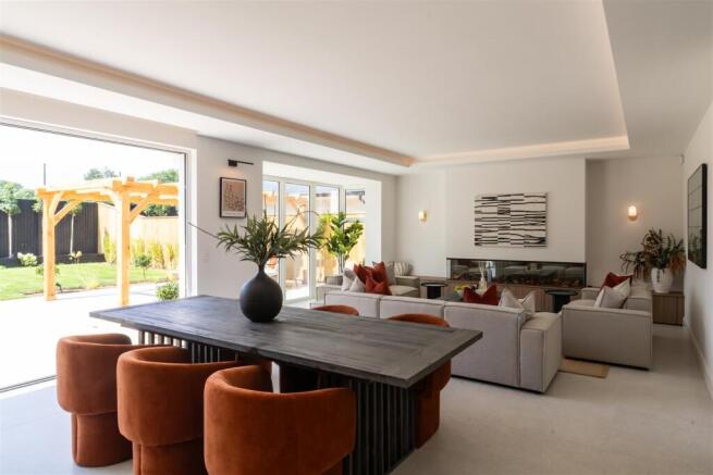 Dining/Living