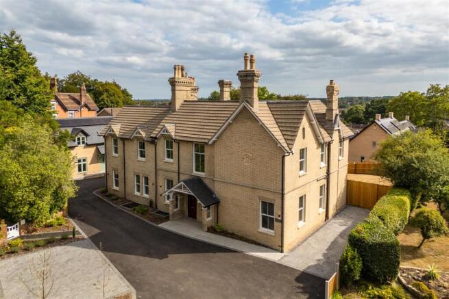 32 Rowlands Hill