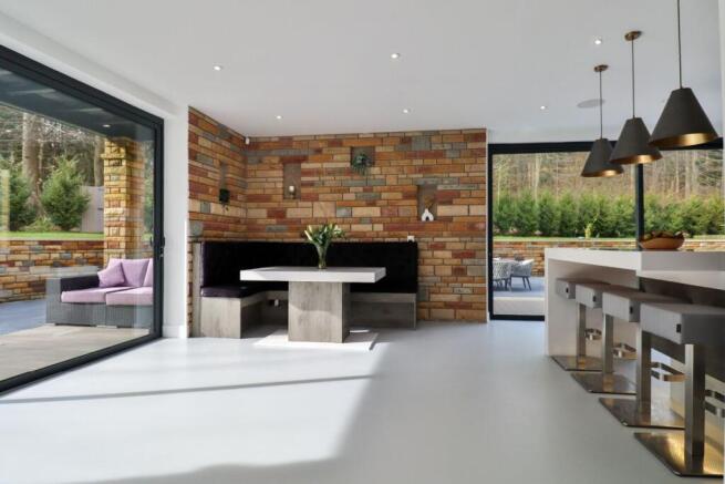 Breakfast room