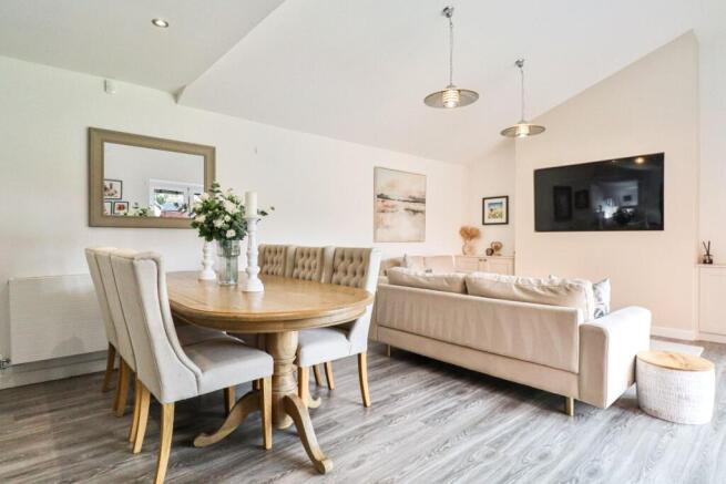 Dining/Family Room