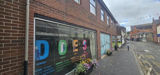 Front Wem T202511121144.jpg