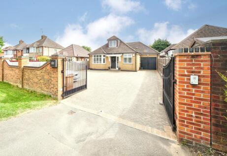 Barton Road, Luton, Bedfordshire, LU3