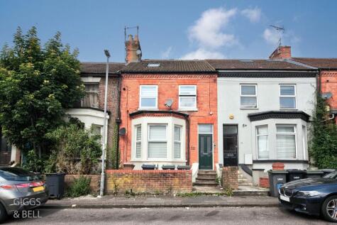 Salisbury Road, Luton, LU1