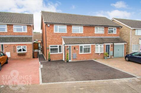 Rosa Close, Spixworth, Norwich