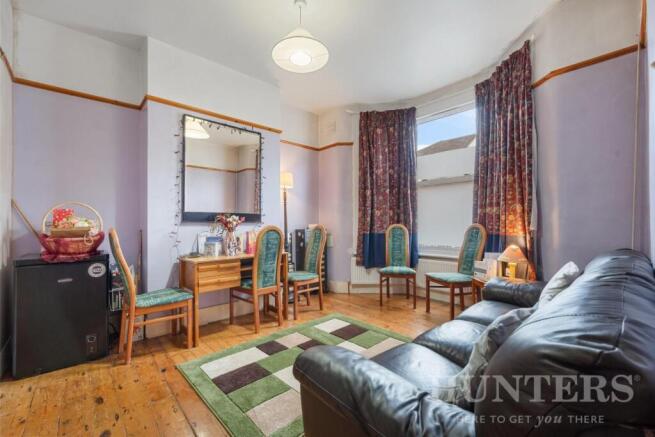75 Springfield Road N15 4AY-9.jpg