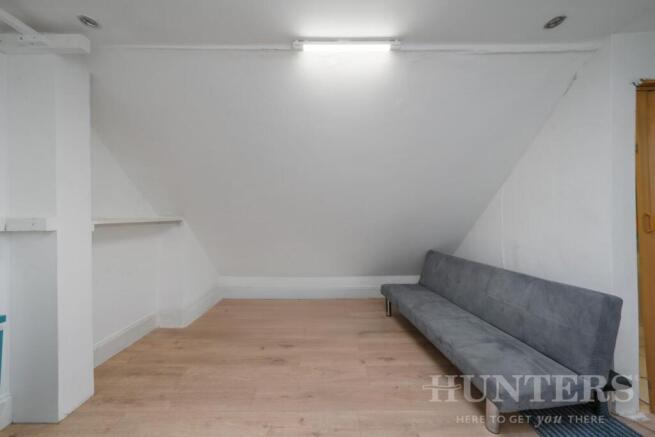 Studio 7, 104 Uxbridge Road W12 8LR-3.jpg