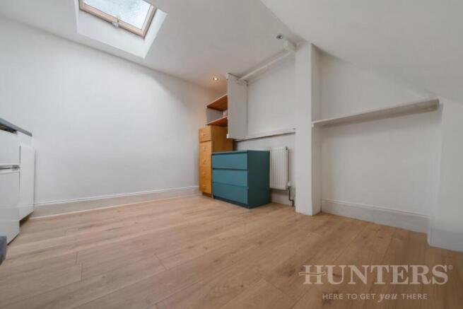 Studio 7, 104 Uxbridge Road W12 8LR-5.jpg