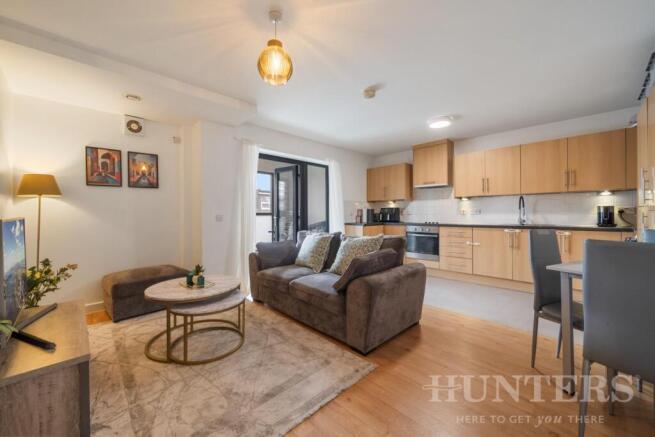 Flat 26, Joshua Court N15 4FR-4.jpg