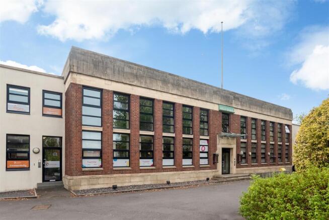 7 Greenbox 1857-4.jpg