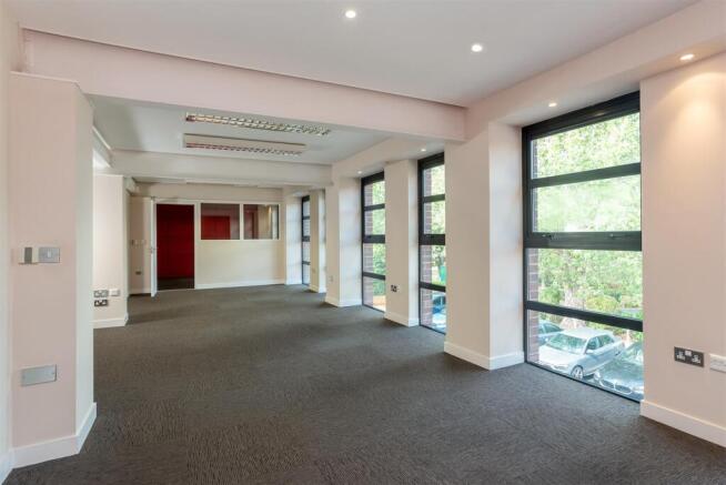 7 Greenbox 1857-14.jpg