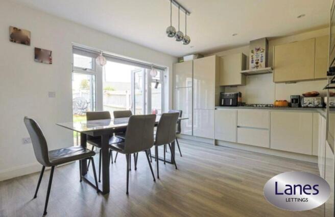 Untitled design (5).jpg