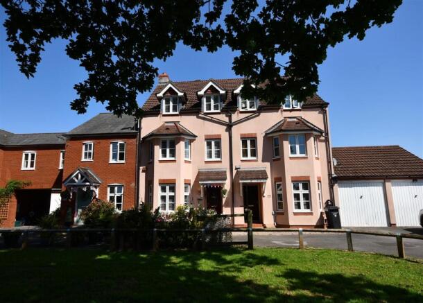 54 Burge Meadow