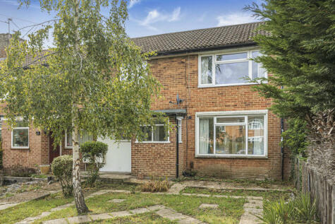 Pennfields, Ruscombe, RG10