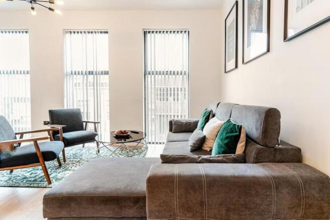 IMG_16251_59_orig...