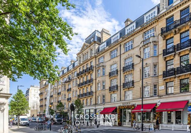 10PicsartAiImageEnhancer 1.jpg