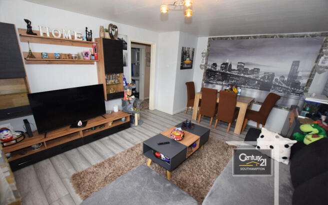 LOUNGE | PIC 1
