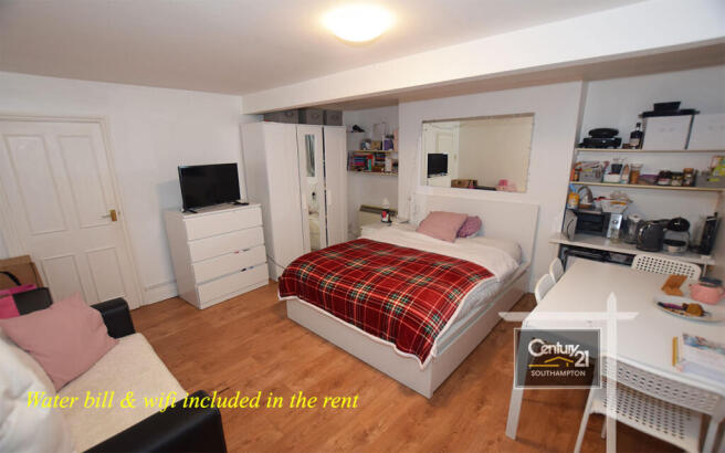 LIVING SPACE | PIC 1