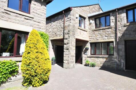 Springfield Mews, Heath Charnock, Chorley, PR6