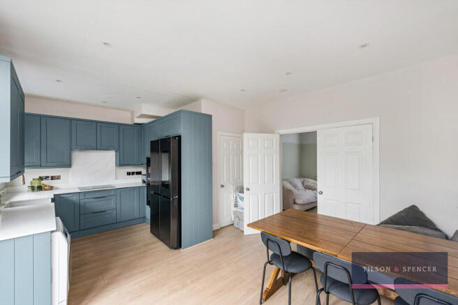 2710202512_TILS_1...