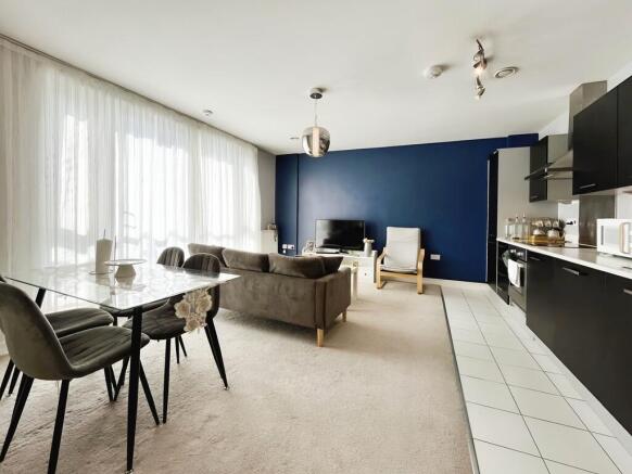 d9a428ec-Living 2...