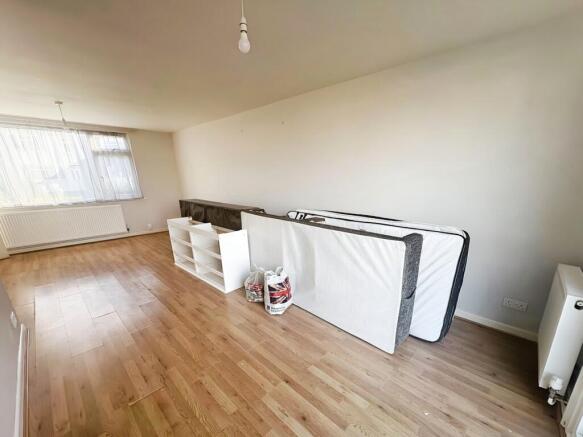 3c36db81-thumbnai...