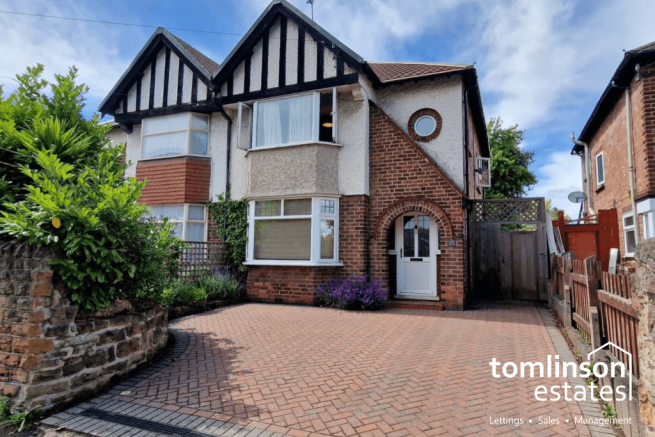 3 bedroom semi-detached house