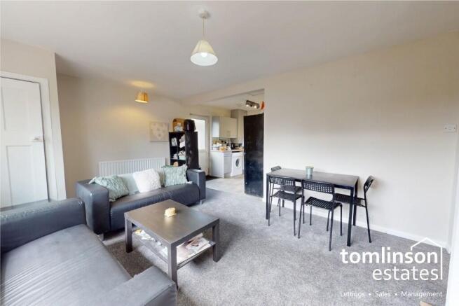 6 Bedroom semi-detached bungalow - HMO