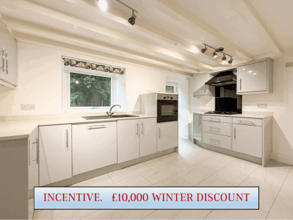 Penistone Road, New Mill, Holmfirth, HD9