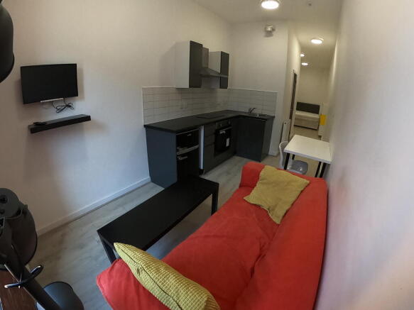 Photo 3