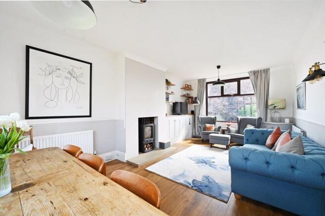 Lounge & Dining Room