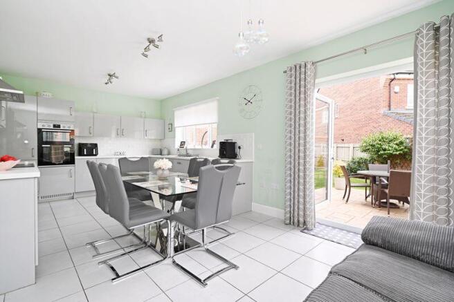 Dining Kitchen 