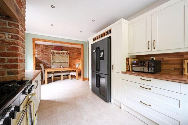 Dining Kitchen 