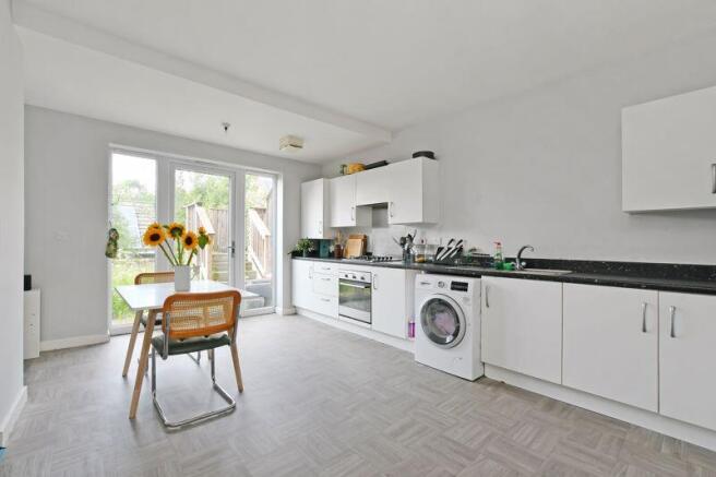 Dining Kitchen 