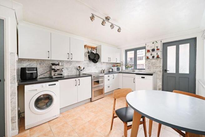 Dining Kitchen 