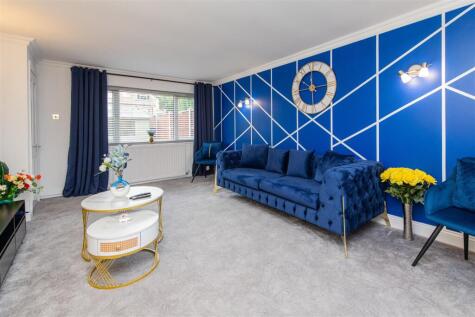 Whiteford Drive, Kettering