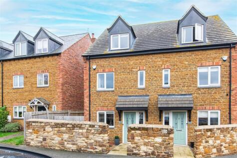 Orchard Road, Finedon