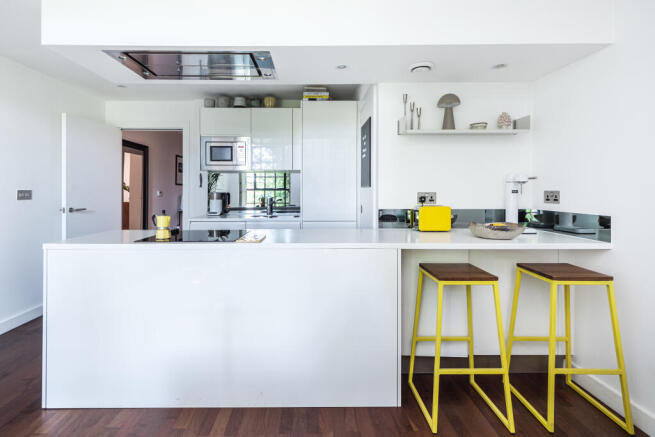 0-drew-house-1_54529974250_o (2).jpg