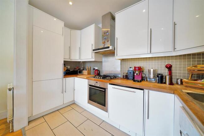 9C Dean Road - QTmdR6FBsptAtj44yXw1.jpg