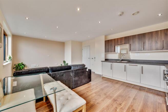 Daniels_74 Craven Park Harlesden,_007.jpg