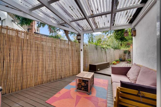 Daniels_136 Minet Avenue _016.jpg