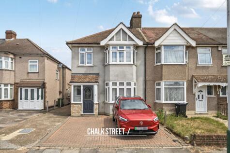 Anstead Drive, Rainham, RM13