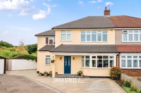 Dart Close, Upminster, RM14